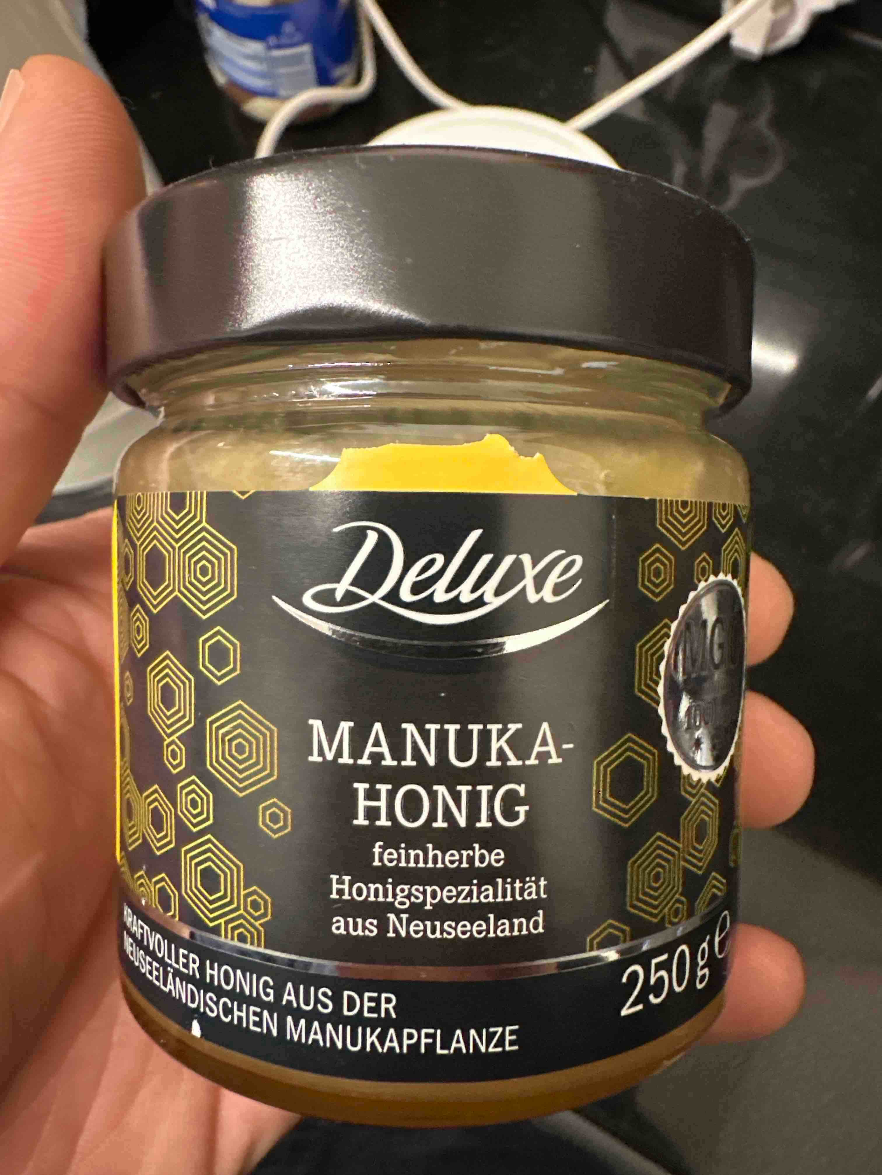 Deluxe Manuka honey. 250g is Halal, Install Mustakshif